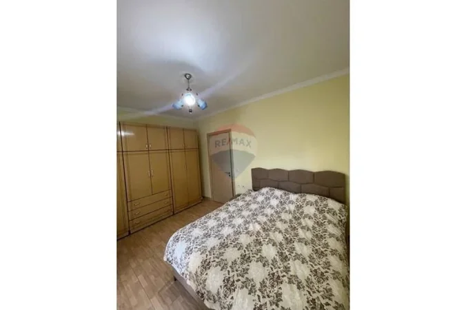 Tirane, shitet apartament , 82 m² 134.996 € 