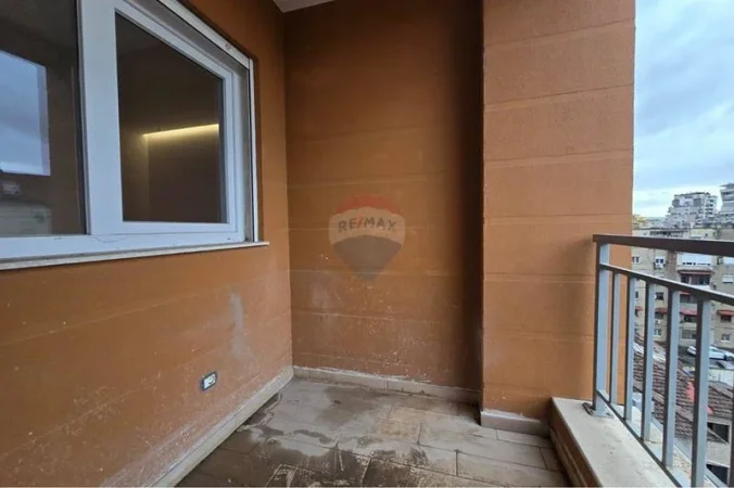 Tirane, shitet apartament , 101 m² 228.000 € (Rruga Qemal Stafa, Tiranë)