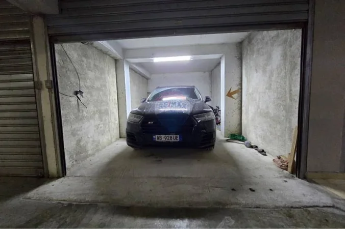 Tirane, shitet apartament , 101 m² 228.000 € (Rruga Qemal Stafa, Tiranë)