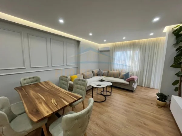 Durres, shitet apartament 2+1 Kati 11, 92 m² 140.000 € (Ish Urt, Durrës)