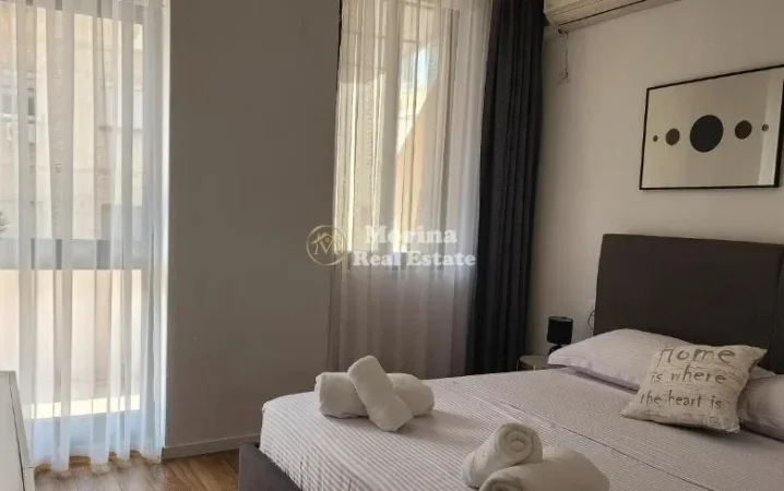 Tirane, jepet me qera apartament 2+1 Kati 2, 80 m² 800 € (21 Dhjetori)