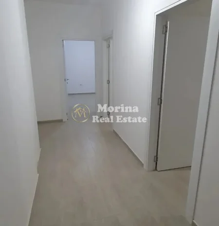 Tirane, jepet me qera apartament 2+1 Kati 1, 90 m² 500 € (Shkoze)