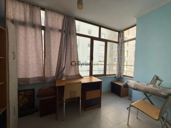 Tirane, shitet apartament 1+1+2 Ballkone Kati 2, 78 m² 179.000 € (“Pazari i Ri”, Tiranë)