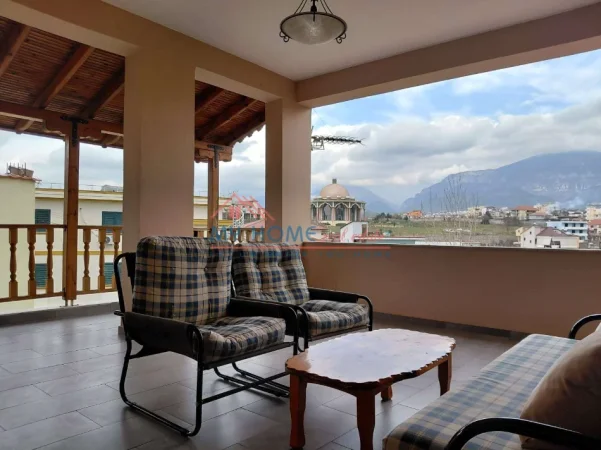 Shqiperi, jepet me qera apartament duplex Dublex Kati 2, 160 m² 1.300 € (Ali Demi)