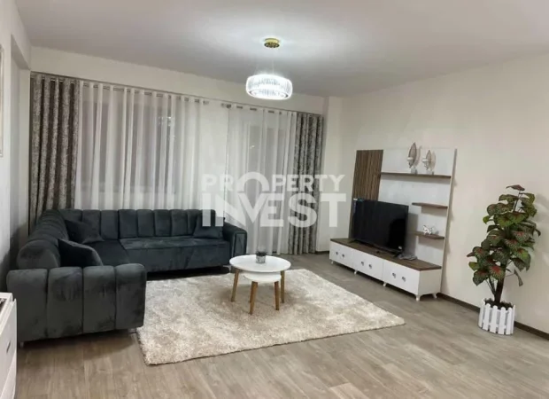 Tirane, jepet me qera apartament 2+1 Kati 4, 89 m² 800 € (Liqeni Thate)