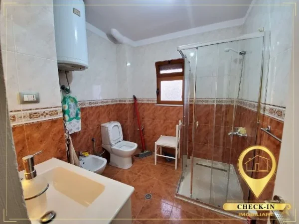 Tirane, shitet apartament 1+1+Aneks Kati 4, 52 m² 84.000 € (Kryegjyshata Boterore Bektashiane)