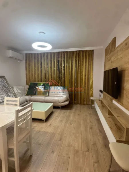 Tirane, jepet me qera apartament 2+1+Ballkon Kati 2, 85 m² 900 € (Rruga Islam Alla)