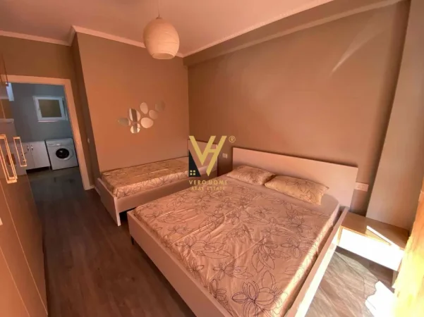 Tirane, jepet me qera apartament 1+1+Ballkon Kati 3, 78 m² 470 € (BULEVARDI I RI)