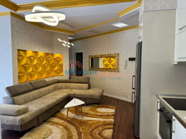 Tirane, jepet me qera apartament 2+1+Ballkon Kati 0, 140 m² 800 € (Liqeni i Thate)