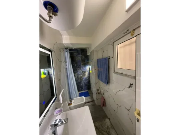Pogradec, shitet apartament 2+1 Kati 5, 70 m² 100.000 € 