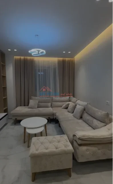 Tirane, jepet me qera apartament 1+1+Ballkon Kati 6, 80 m² 630 € (Rruga Dritan Hoxha)