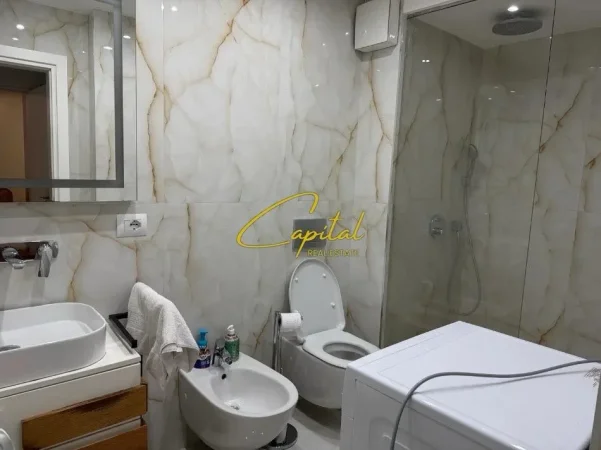 Tirane, jepet me qera apartament 2+1 Kati 5, 94 m² 750 € (LIQENI I THATE)