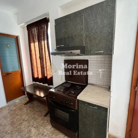 Tirane, jepet me qera shtepi 1+1 Kati 2, 70 m² 300 € (Kodra e Priftit)