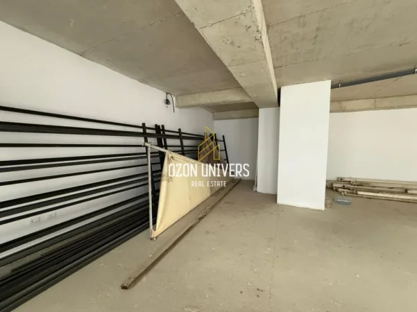 Tirane, jepet me qera ambjent biznesi Kati 0, 110 m² 1.200 € (Ali Demi)