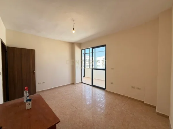 Tirane, shitet apartament Kati 11, 65 m² 140.000 € (Prane ish Parkut Nsharaku)