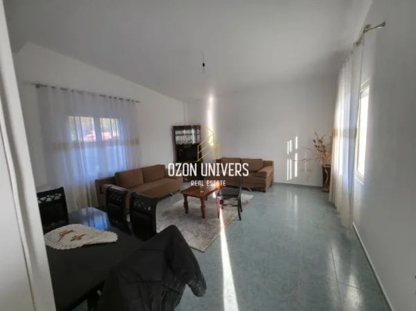Tirane, shitet shtepi 1 Katshe Kati 1, 250 m² 69.000 € (Ndroq)