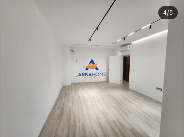 Tirane, jepet me qera apartament 2+1+Ballkon Kati 2, 100 m² 1.046 € 