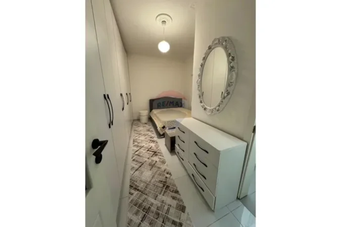 Tirane, jepet me qera apartament 1+1 Kati 1, 58 m² 45.000 € 