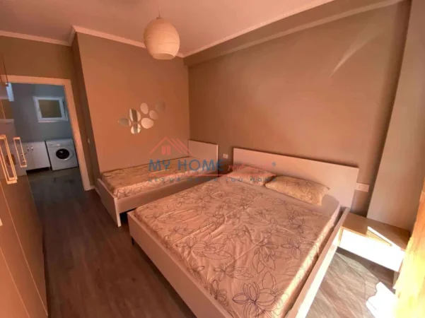 Tirane, jepet me qera apartament 1+1+Ballkon Kati 2, 65 m² 470 € (Bulevardi i Ri)