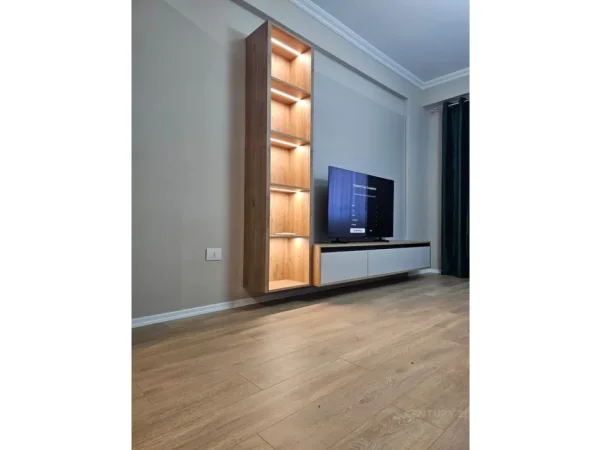 Tirane, jepet me qera apartament 1+1 Kati 4, 60 m² 550 € (Urban Gate Astir)