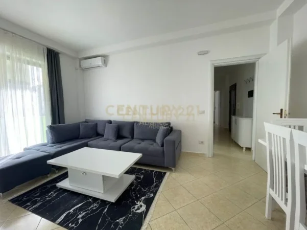 Durres, jepet me qera apartament 2+1+Ballkon Kati 2, 94 m² 450 € 