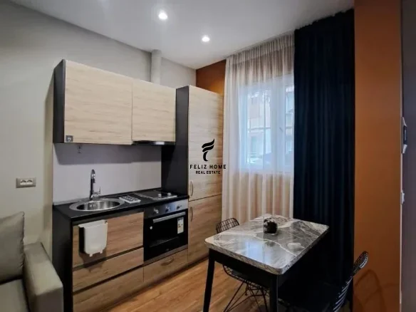 Tirane, jepet me qera garsonier Kati 1, 35 m² 380 € (OXHAKU)