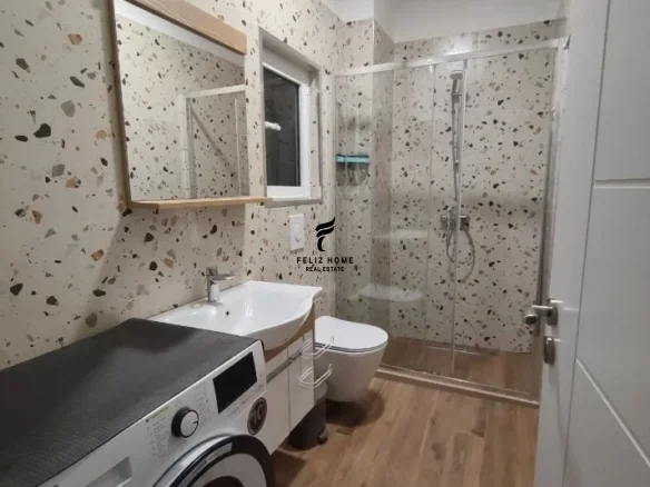 Tirane, jepet me qera garsonier Kati 1, 35 m² 380 € (OXHAKU)