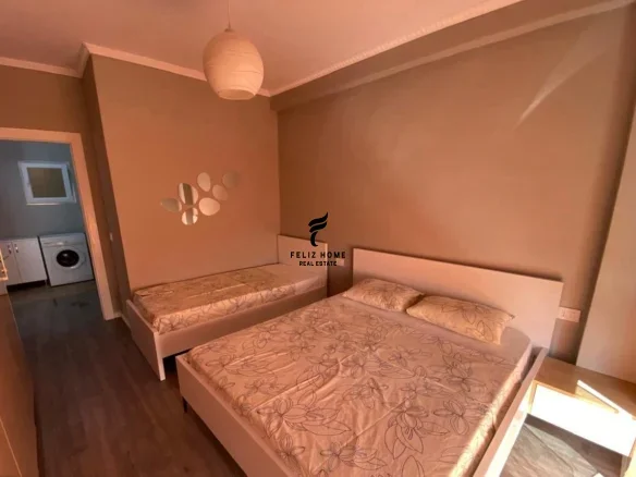 Tirane, jepet me qera apartament 1+1+Ballkon Kati 2, 78 m² 450 € (BULEVARDI I RI)