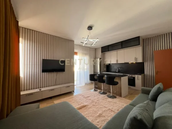 Durres, jepet me qera apartament 2+1 Kati 7, 82 m² 650 € 