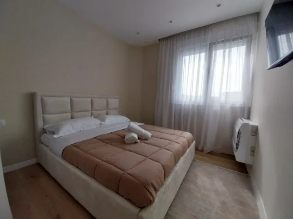 Tirane, jepet me qera garsonier 1+1 Kati 7, 70 m² 1.200 € 