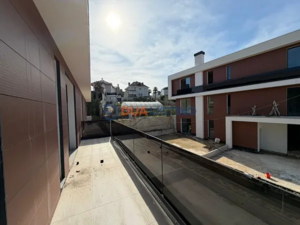 Tirane, shitet apartament 1+1 , 79 m² 179.000 € (Mjull Bathore)