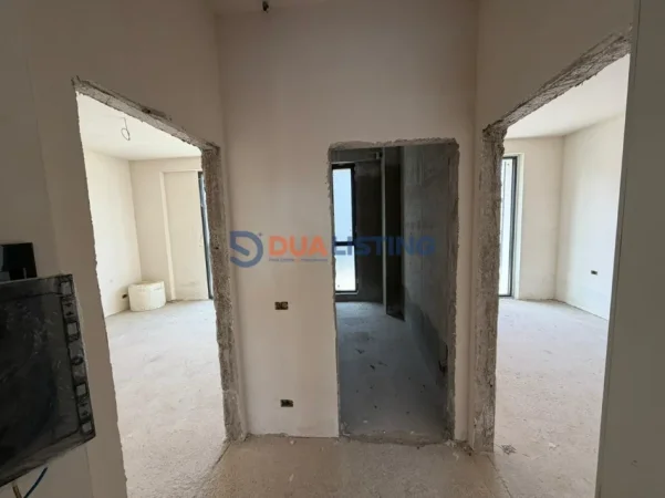Tirane, shitet apartament 1+1 , 79 m² 179.000 € (Mjull Bathore)