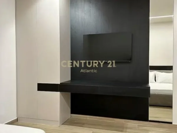 Durres, jepet me qera apartament 1+1 , 60 m² 400 € 