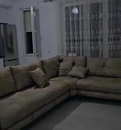 Tirane, jepet me qera apartament 2+1 Kati 4, 105 m² 600 € (SELITE)