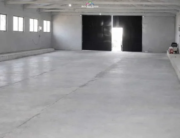 Tirane, jepet me qera magazine Kati 0, 600 m² 1.000 € (kombinat)