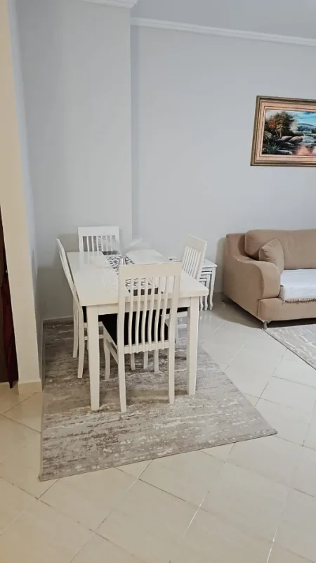 Tirane, jepet me qera apartament 2+1 Kati 2, 100 m² 600 € (Kodra e Diellit)