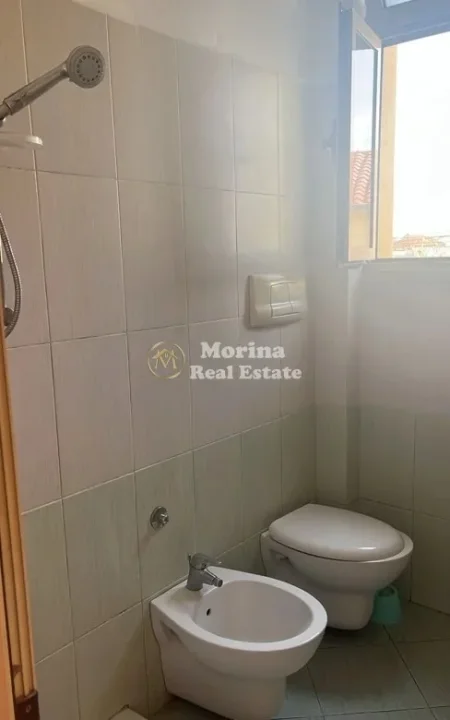 Tirane, jepet me qera garsonier Kati 1, 35 m² 280 € (Rruga Siri Kodra)