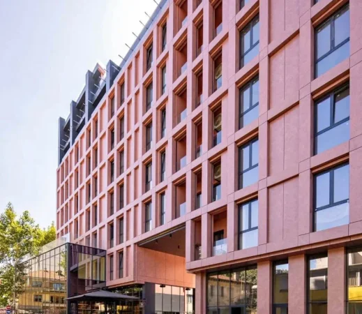 Jepet me Qera Ambient 1+1 për Zyrë tek Rruga e Kavajes