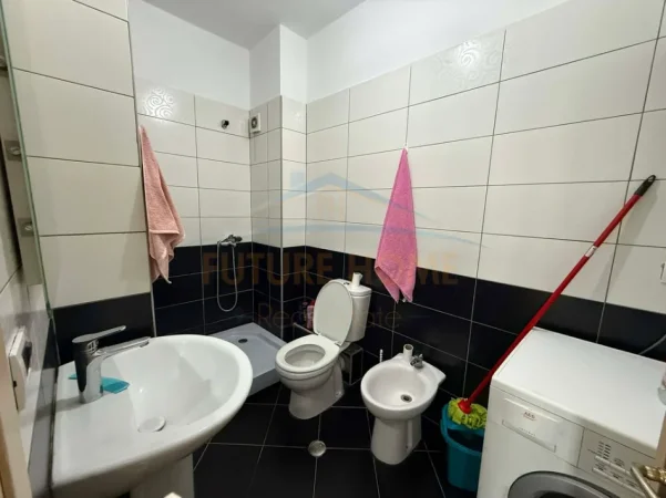 Tirane, jepet me qera apartament 2+1 Kati 5, 120 m² 400 € (Astir)