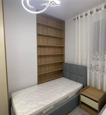 Tirane, jepet me qera apartament 2+1 Kati 1, 120 m² 625 € (Rruga Gryka e Kacanikut)