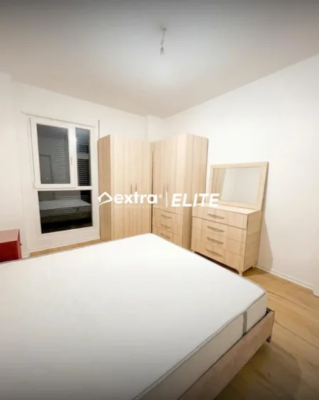 Tirane, jepet me qera apartament 2+1+Ballkon Kati 2, 100 m² 600 € (Trio Tower)