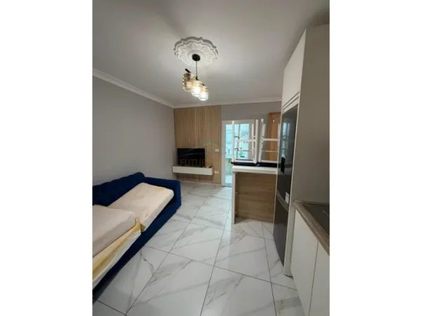 Tirane, shitet apartament 2+1+Aneks+Ballkon Kati 3, 90 m² 220.000 € 