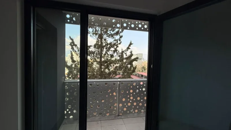 Tirane, shitet apartament 1+1+Ballkon Kati 3, 71 m² 190.000 € (Corner Residence) Rruga e Kavajes