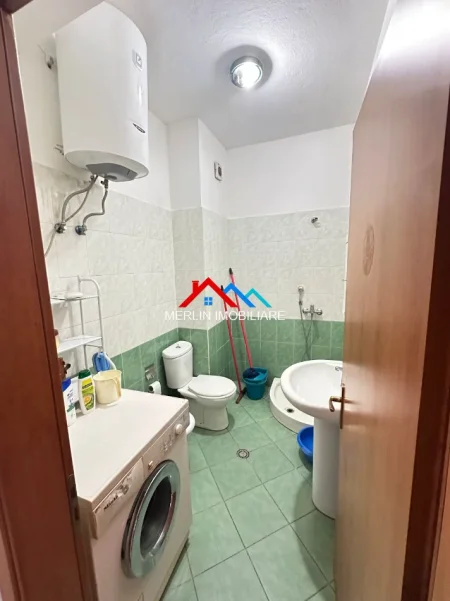 Tirane, shitet apartament 3+1+Ballkon Kati 5, 96 m² 160.000 € (RRUGA JOKLIN PERSI,YZBERISHT)