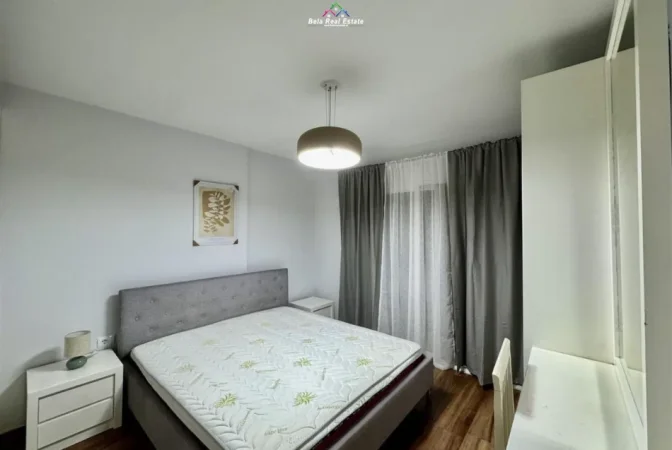 Tirane, jepet me qera apartament 1+1+Ballkon Kati 10, 68 m² 730 € (tish dahia)