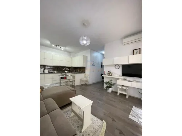 Tirane, shitet apartament 1+1+Ballkon Kati 7, 69 m² 950.000 € 