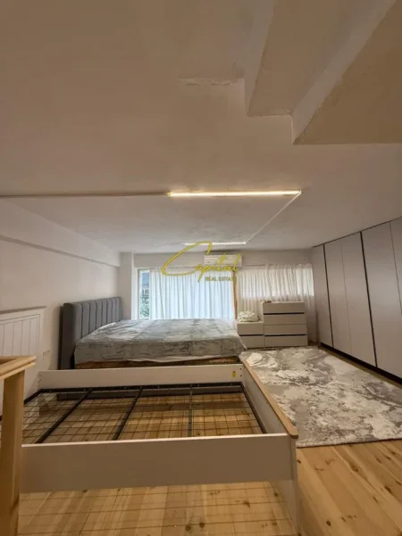 Tirane, jepet me qera apartament 1+1 Kati 0, 70 m² 650 € (SELVIA)