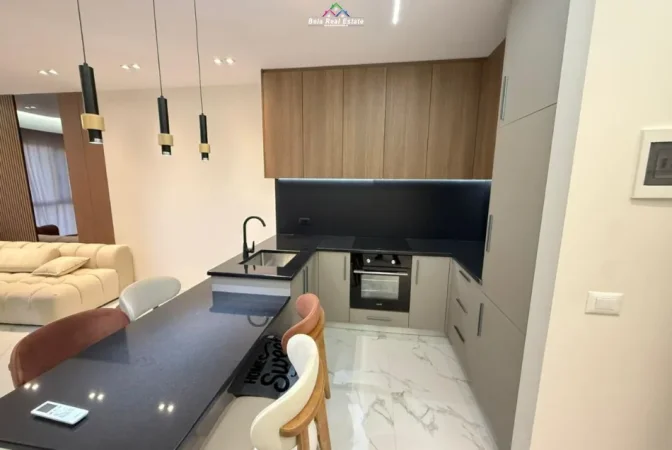 Tirane, jepet me qera apartament 1+1 Kati 2, 72 m² 680 € (dritan hoxha)