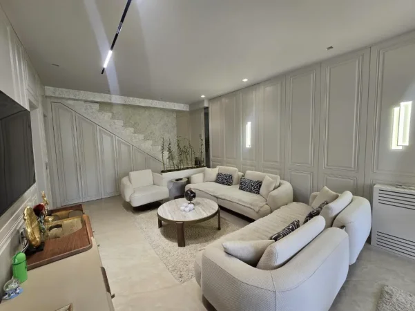 Tirane, shitet apartament 2 Katshe , 170 m² 499.000 € (kodra diellit 1)