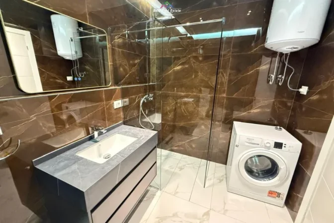 Tirane, jepet me qera apartament 1+1 Kati 5, 75 m² 680 € (dritan hoxha)